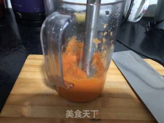 胡萝卜芝麻糖包的做法步骤：2