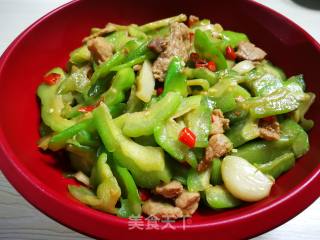 苦瓜炒肉的做法步骤：13