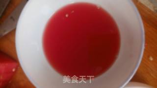 “西瓜”西瓜鸡蛋果冻的做法步骤：4
