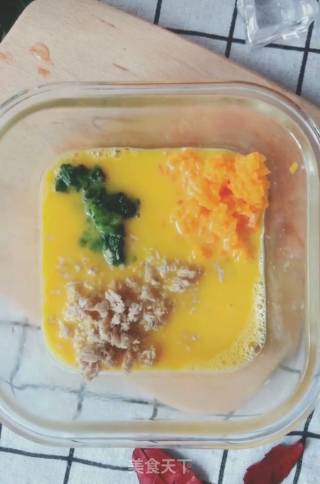 蔬菜面条鸡蛋饼的做法步骤：7
