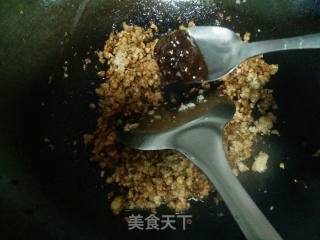 肉酱鸡蛋卷饼的做法步骤：6