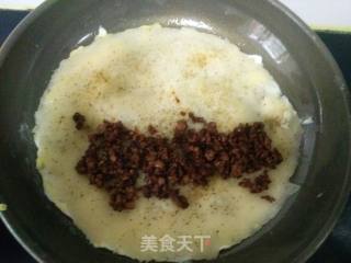 肉酱鸡蛋卷饼的做法步骤：16