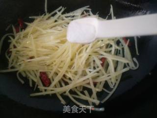 清炒土豆丝的做法步骤：6