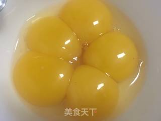 可可戚风蛋糕的做法步骤：5