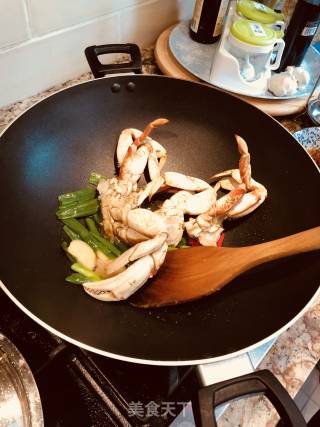 香辣蟹的做法步骤：4