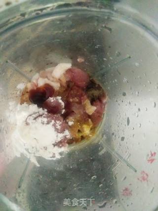 鸡蛋丸子汤的做法步骤：2