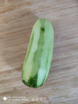 凉拌菜    银耳拌黄瓜的做法步骤：3