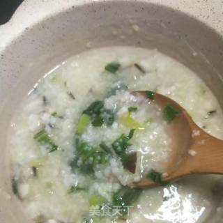 香菇虾肉粥的做法步骤：6
