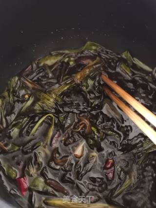 电压力锅葱油汁的做法步骤：4