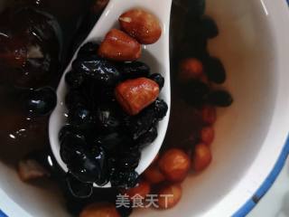 养颜美容????黑豆蜜枣豆浆的做法步骤：1