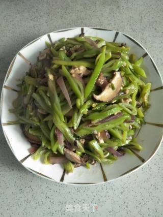 水油焖炒豆角丝的做法步骤：13