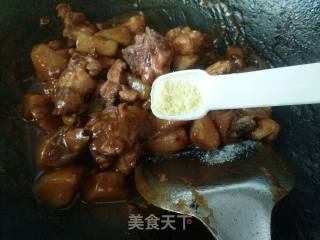 土豆烧鸡腿的做法步骤：10