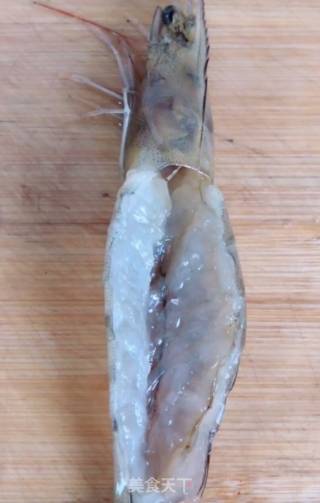 香葱爆虾的做法步骤：1