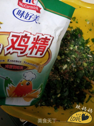 荠菜饺子的做法步骤：8