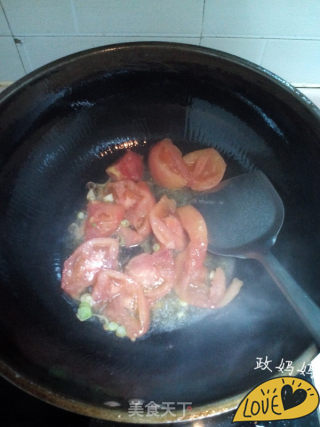 西红柿豆腐汤的做法步骤：5
