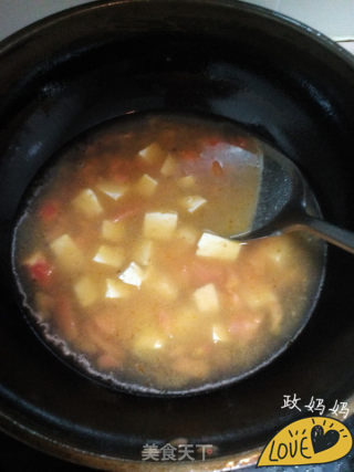 西红柿豆腐汤的做法步骤：7