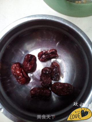 黑豆豆浆的做法步骤：3
