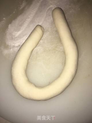 香菇猪肉水饺的做法步骤：11