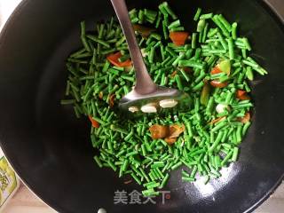 素炒豇豆的做法步骤：9