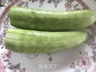 夏日凉拌菜之酷爽黄瓜的做法步骤：2