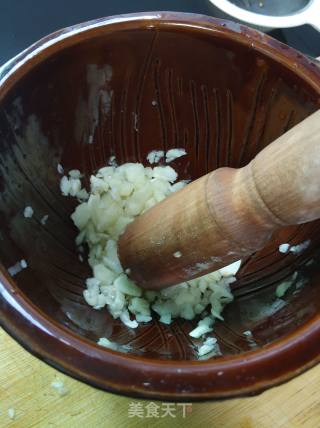 白灼菜心的做法步骤：1
