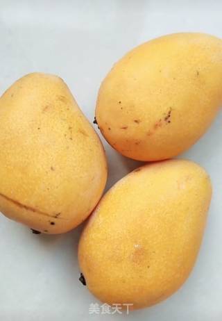 芒果红豆沙冰的做法步骤：1