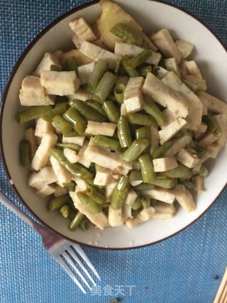 肉饼酸豆角的做法步骤：6