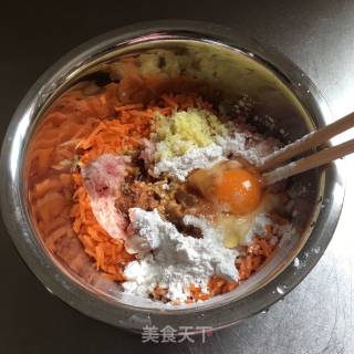 胡萝卜丸子的做法步骤：4
