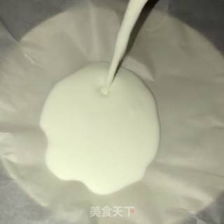 炒酸奶的做法步骤：3