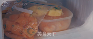 蜜瓜芒果思慕雪，哈蜜瓜的最in吃法！的做法步骤：6