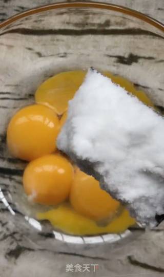 蔓越莓蛋糕的做法步骤：2