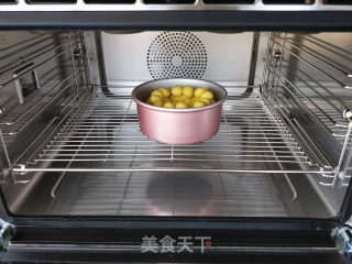 加菲猫胡萝卜面包的做法步骤：7