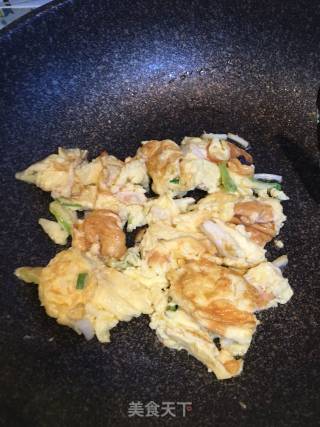 蕃茄鸡蛋炖粉条的做法步骤：3