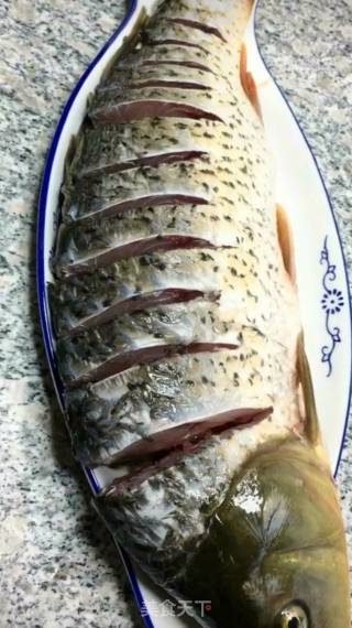 鲫鱼炖豆腐的做法步骤：2