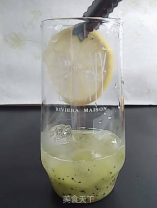 猕猴桃气泡水的做法步骤：6