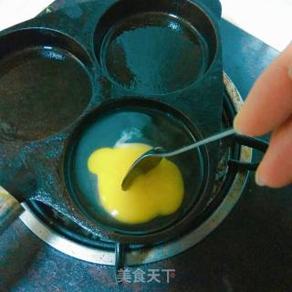 蛋抱虾的做法步骤：3