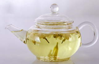 茉莉清茶红提汁的做法步骤：1