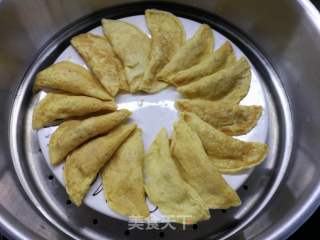 鸡肉蔬菜蛋饺的做法步骤：12
