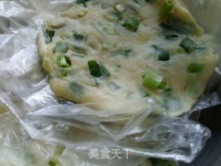 葱油饼的做法步骤：6