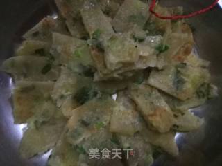 葱油饼的做法步骤：7