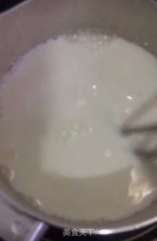 草莓牛奶果冻的做法步骤：5