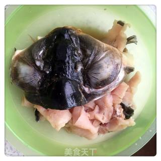 干锅鱼头的做法步骤：1