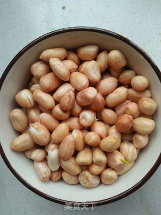酱焖豇豆花生米的做法步骤：2