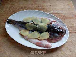 清蒸鲈鱼的做法步骤：5
