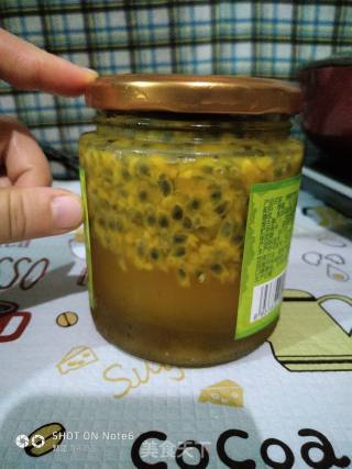 蜂蜜百香果的做法步骤：3