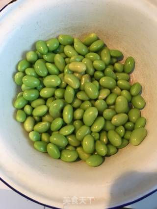丝瓜焖毛豆的做法步骤：3
