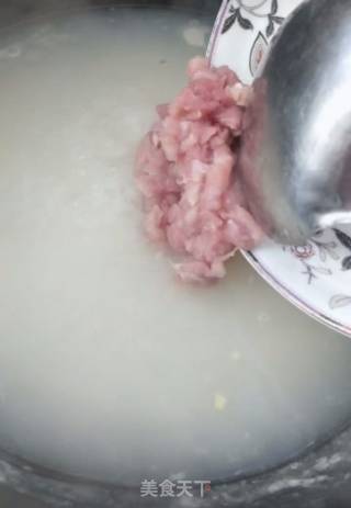 皮蛋瘦肉粥的做法步骤：6
