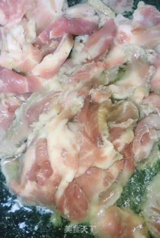 香菇肉片的做法步骤：1