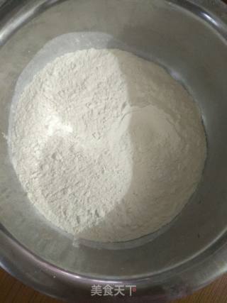 家常烙饼的做法步骤：1