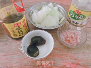 冬瓜皮蛋肉丝汤的做法步骤：1